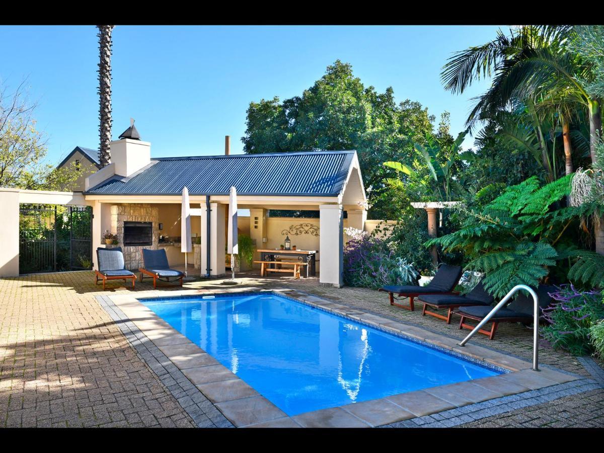 Petit & Grande Plaisir Luxury Self-Catering Hotell Franschhoek Exteriör bild